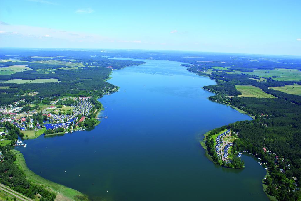 Marinapark Scharmuetzelsee Вендиш Риц Екстериор снимка