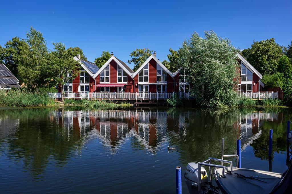 Marinapark Scharmuetzelsee Вендиш Риц Екстериор снимка